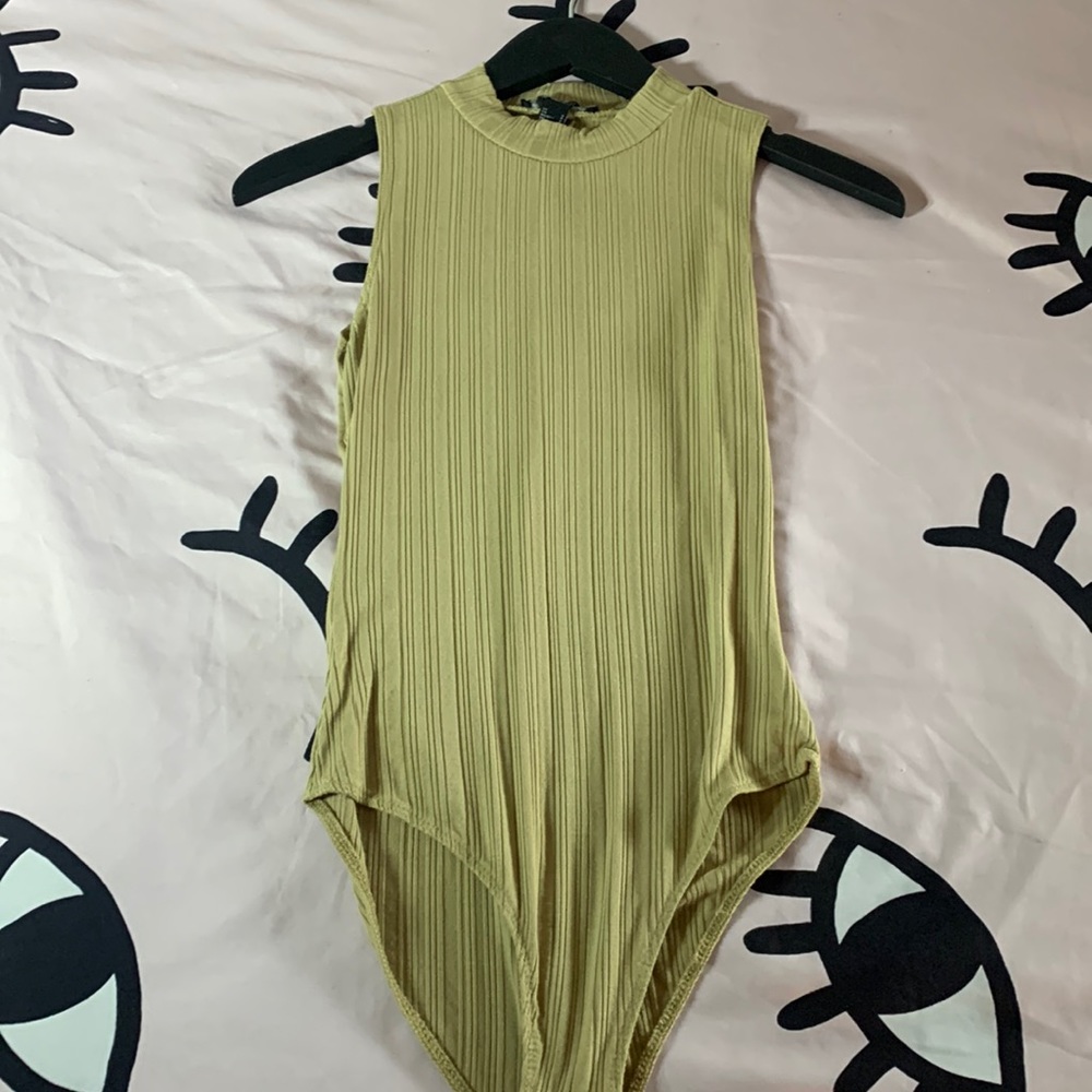 Army green top